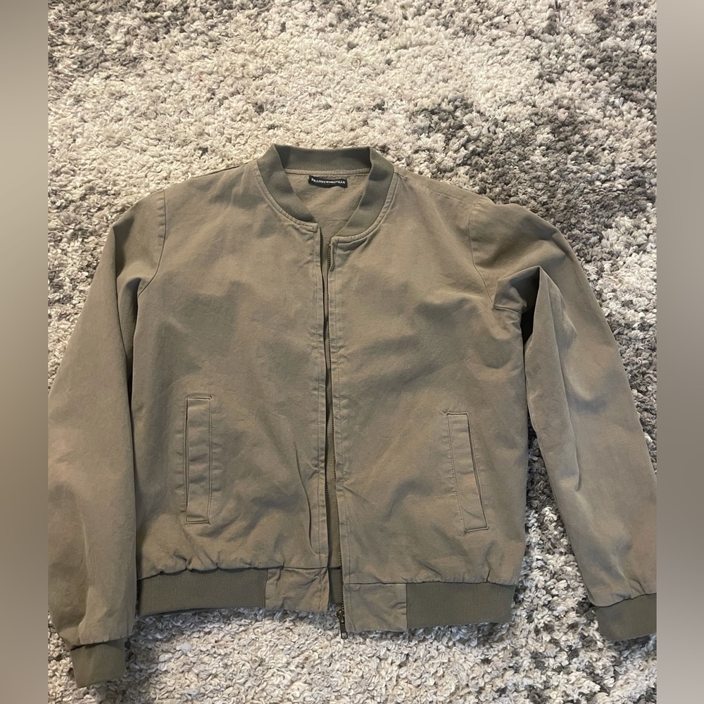 Cute green army color crop jacket!